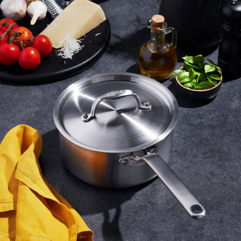 Your Guide to the Perfect 8-Quart Saucepan